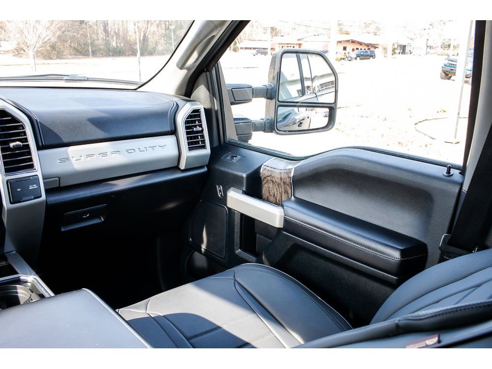 Used 2018 Ford F250 Lariat w/ Lariat Ultimate Package image 16