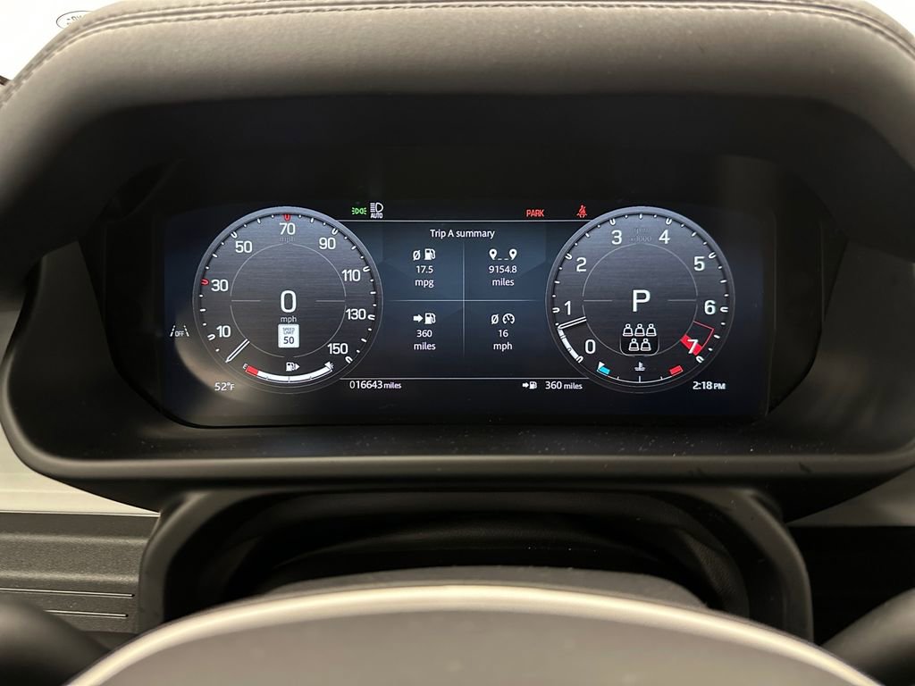 Used 2025 Land Rover Defender 110 S image 19