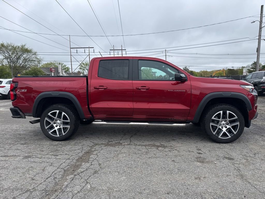 Used 2024 Chevrolet Colorado Z71 w/ Z71 Convenience Package 2 AWD/4WD image 21