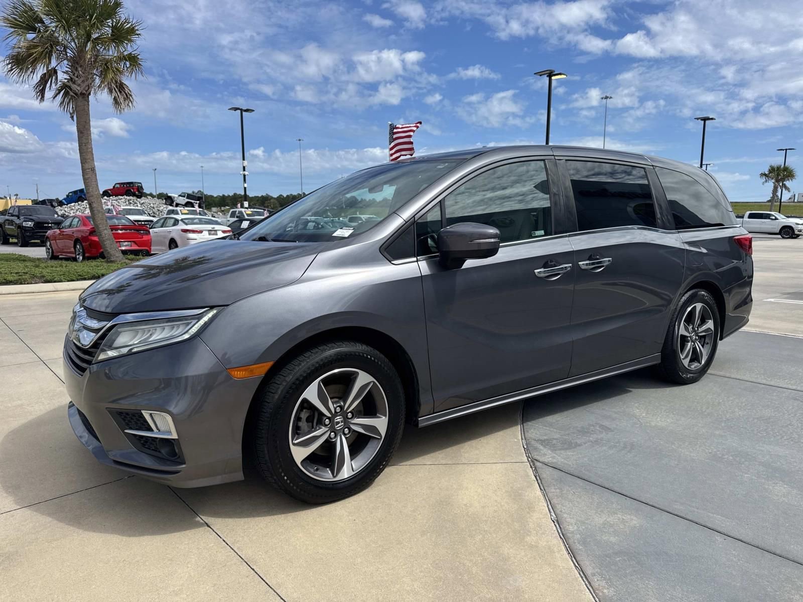 Used 2019 Honda Odyssey Touring image 3