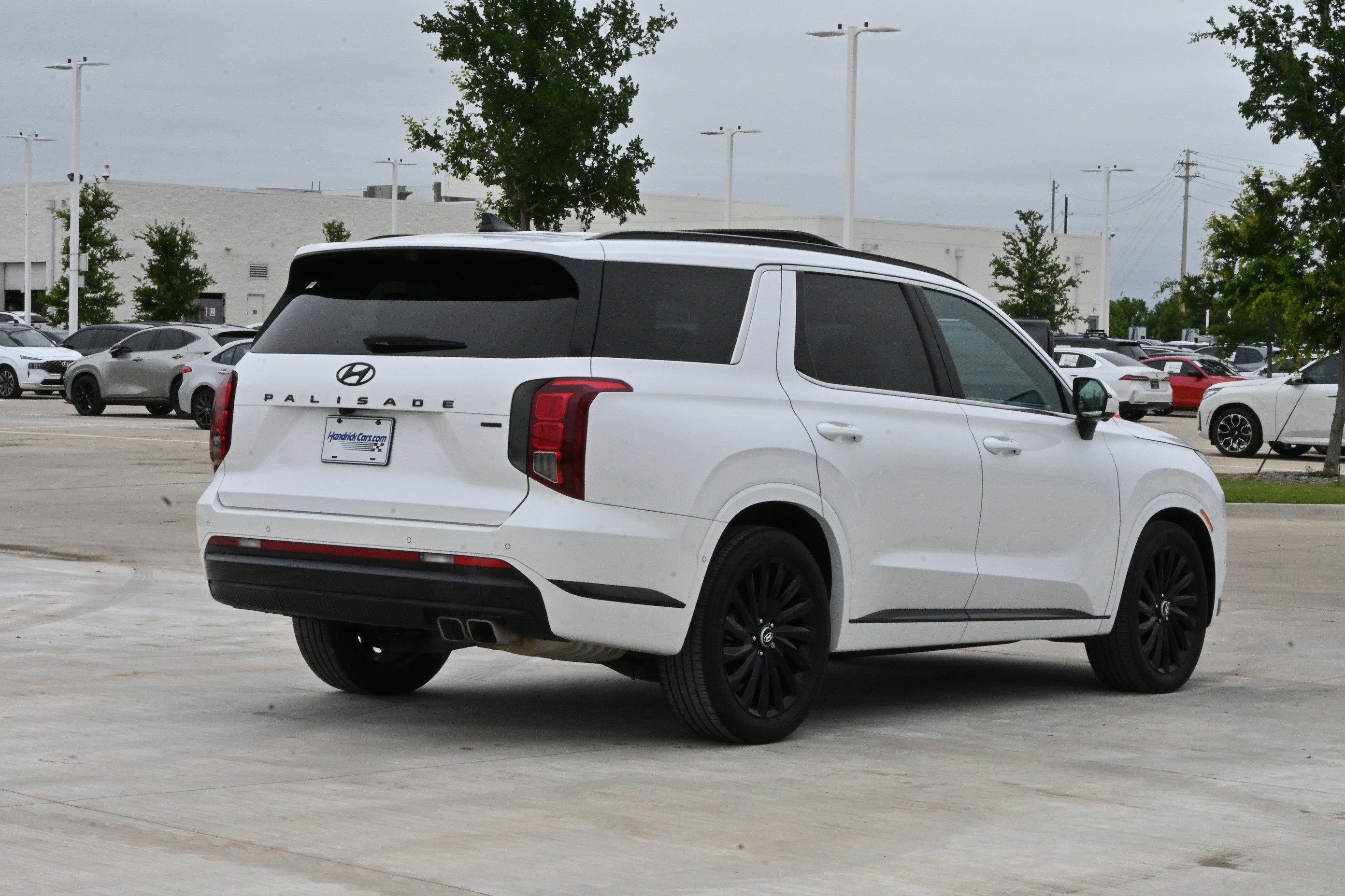Used 2024 Hyundai Palisade Calligraphy AWD/4WD image 9