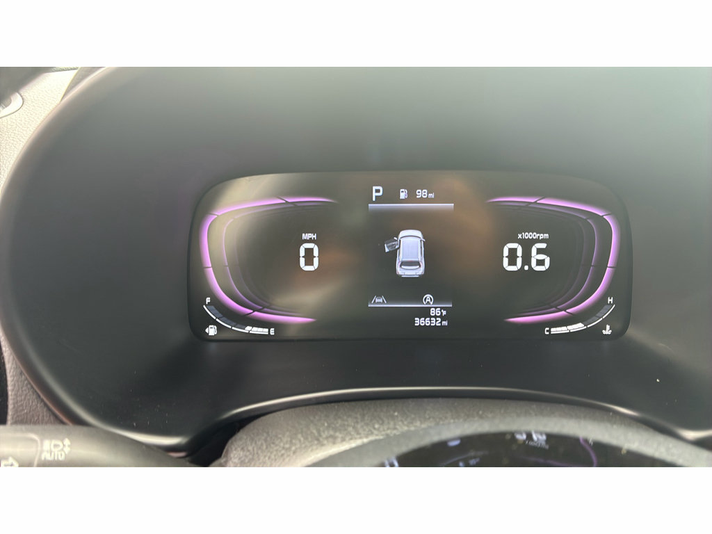 Used 2024 Kia Soul EX w/ Option Group 015 FWD image 21