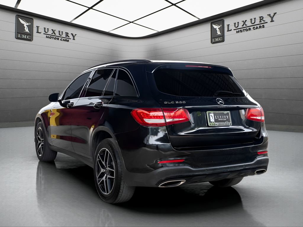 Used 2019 Mercedes-Benz GLC 300 image 6