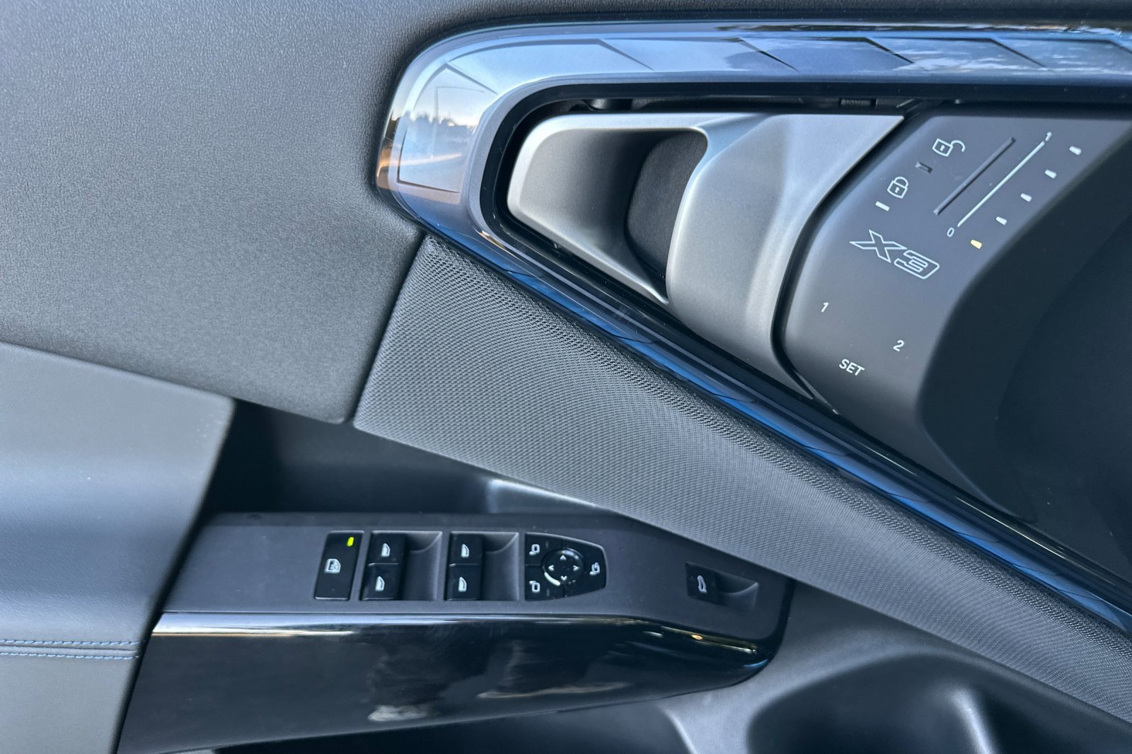 New 2026 BMW X3 M50 w/ Premium Package image 8