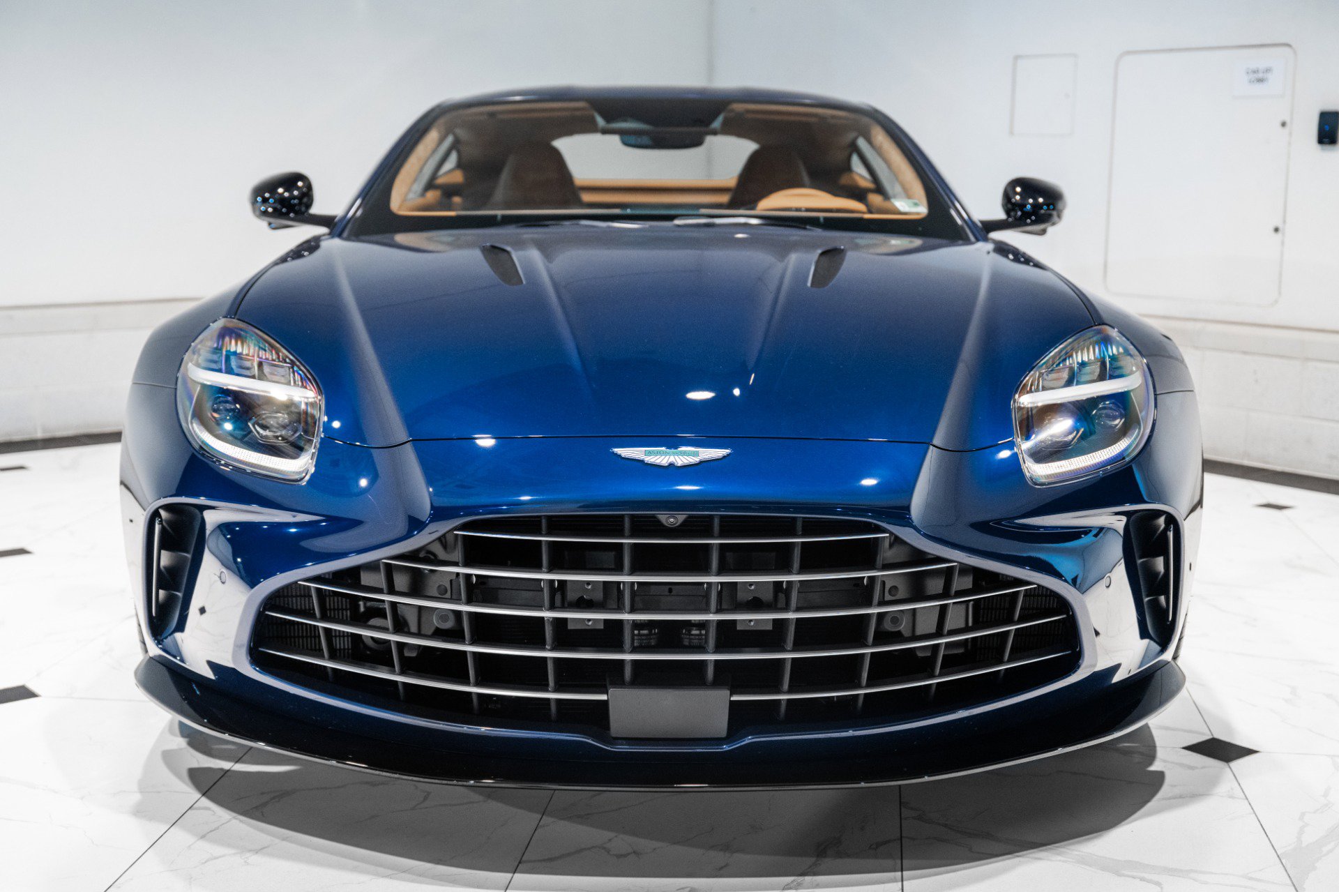 New 2026 Aston Martin V8 Vantage Coupe image 7