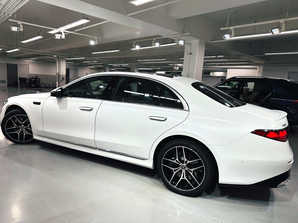 New 2027 Mercedes-Benz S 580 4MATIC Sedan image 3