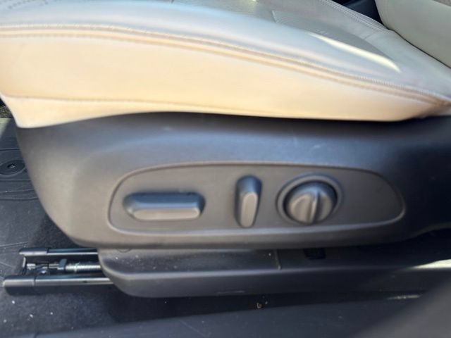 Used 2023 Buick Encore GX Essence w/ Experience Buick Package AWD/4WD image 14