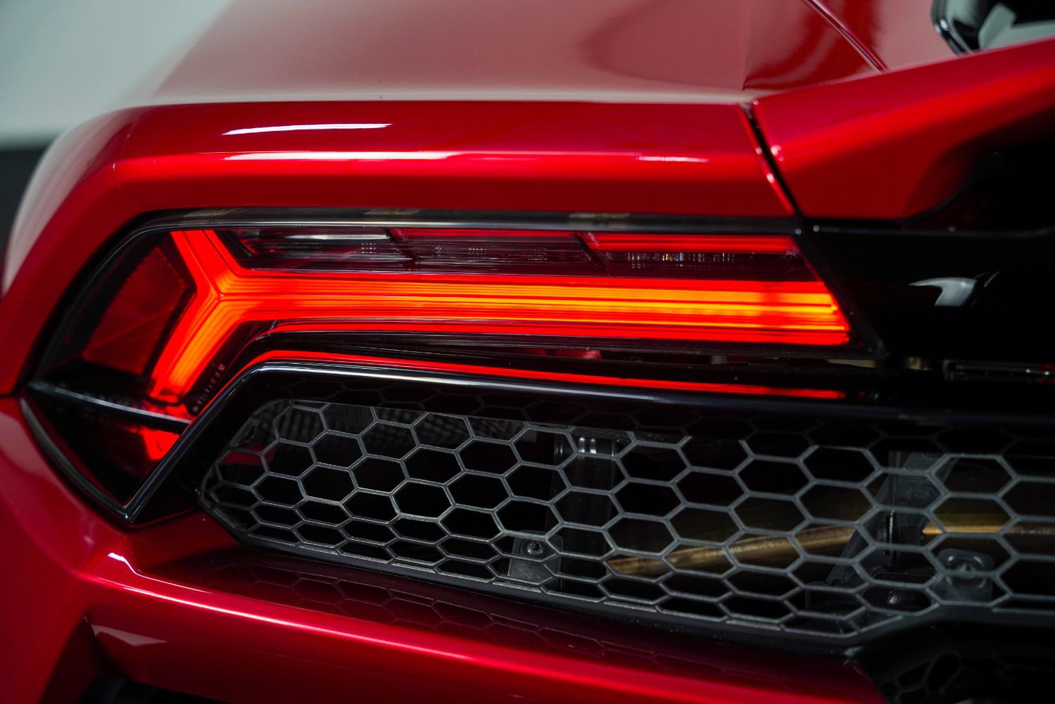 Used 2021 Lamborghini Huracan EVO AWD/4WD image 18