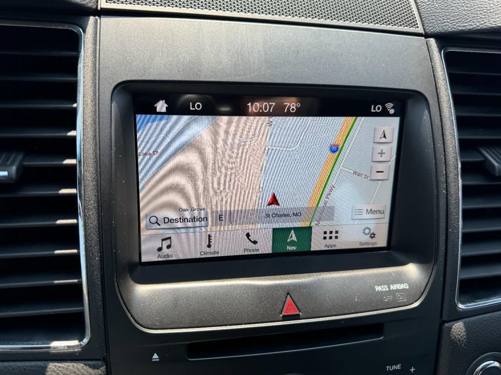 Used 2019 Ford Taurus SEL w/ Equipment Group 201A FWD image 21