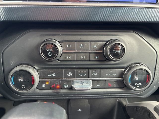 Used 2021 Ford Bronco First Edition image 40