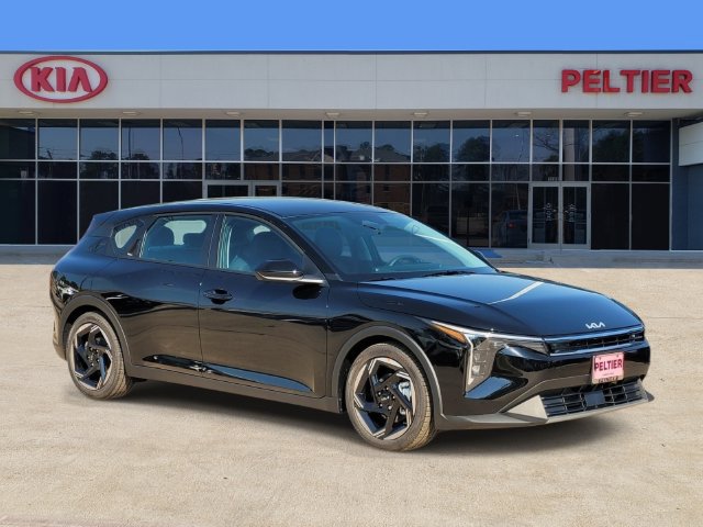 New 2026 Kia K4 EX