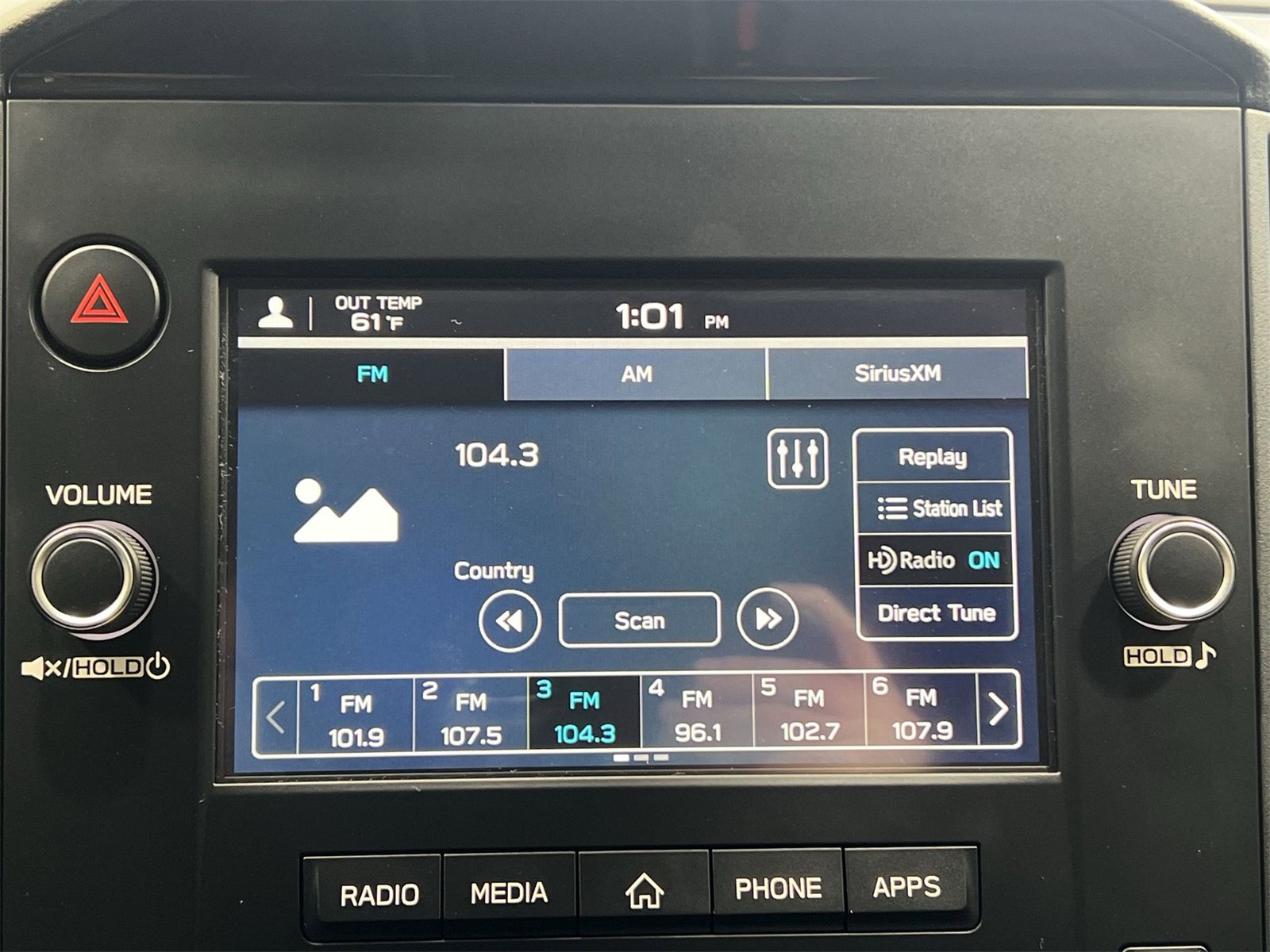 Certified 2024 Subaru Impreza 2.0i image 16