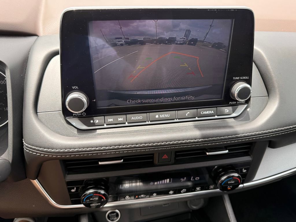 Used 2023 Nissan Rogue SV w/ SV Premium B Package FWD image 25