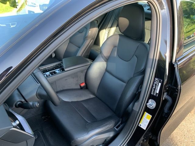 Used 2024 Volvo S60 B5 Core w/ Climate Package FWD image 16