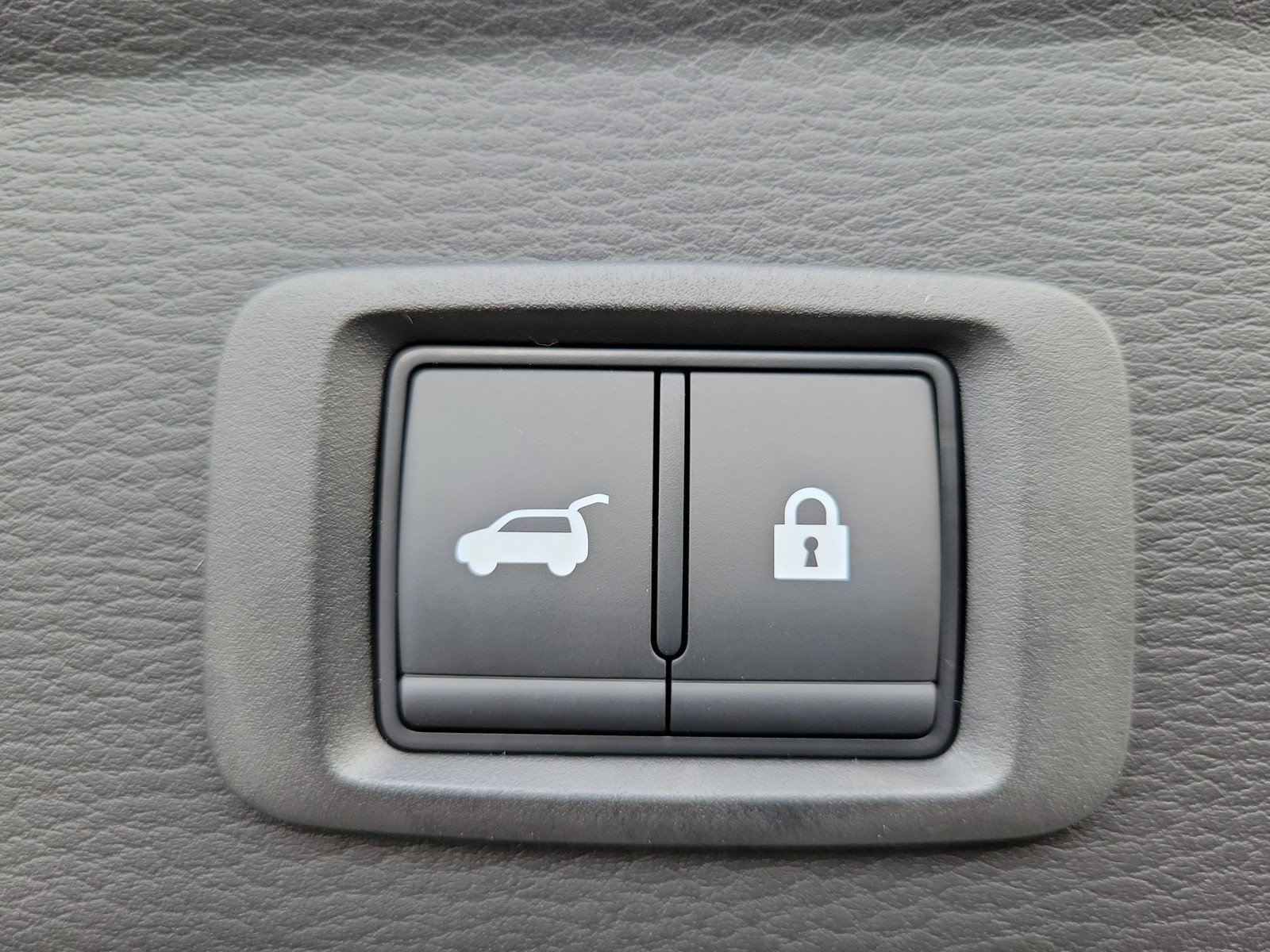 New 2026 Mitsubishi Outlander SE FWD image 10