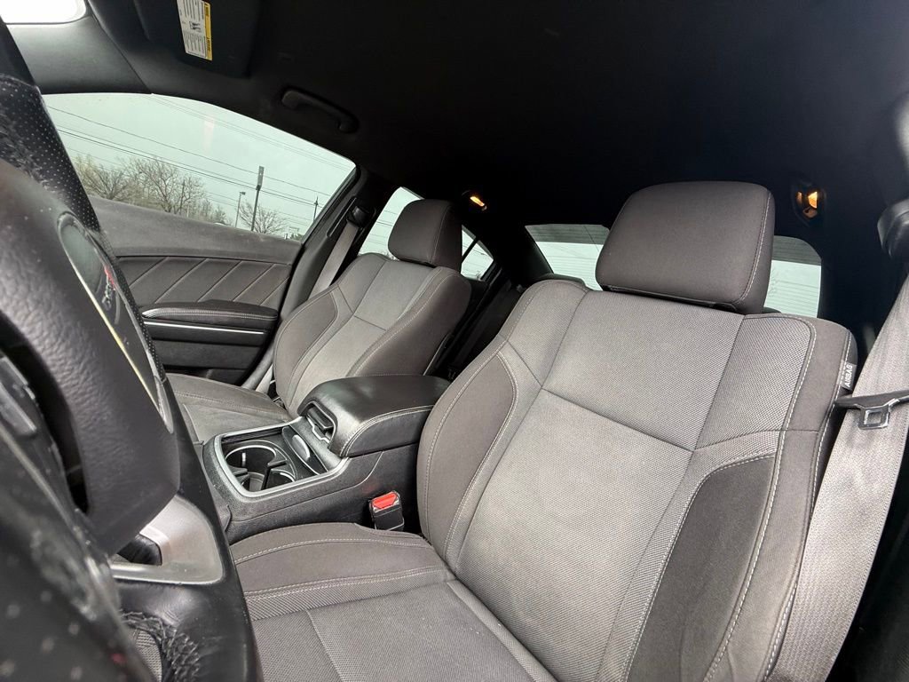 Used 2018 Dodge Charger R/T image 21
