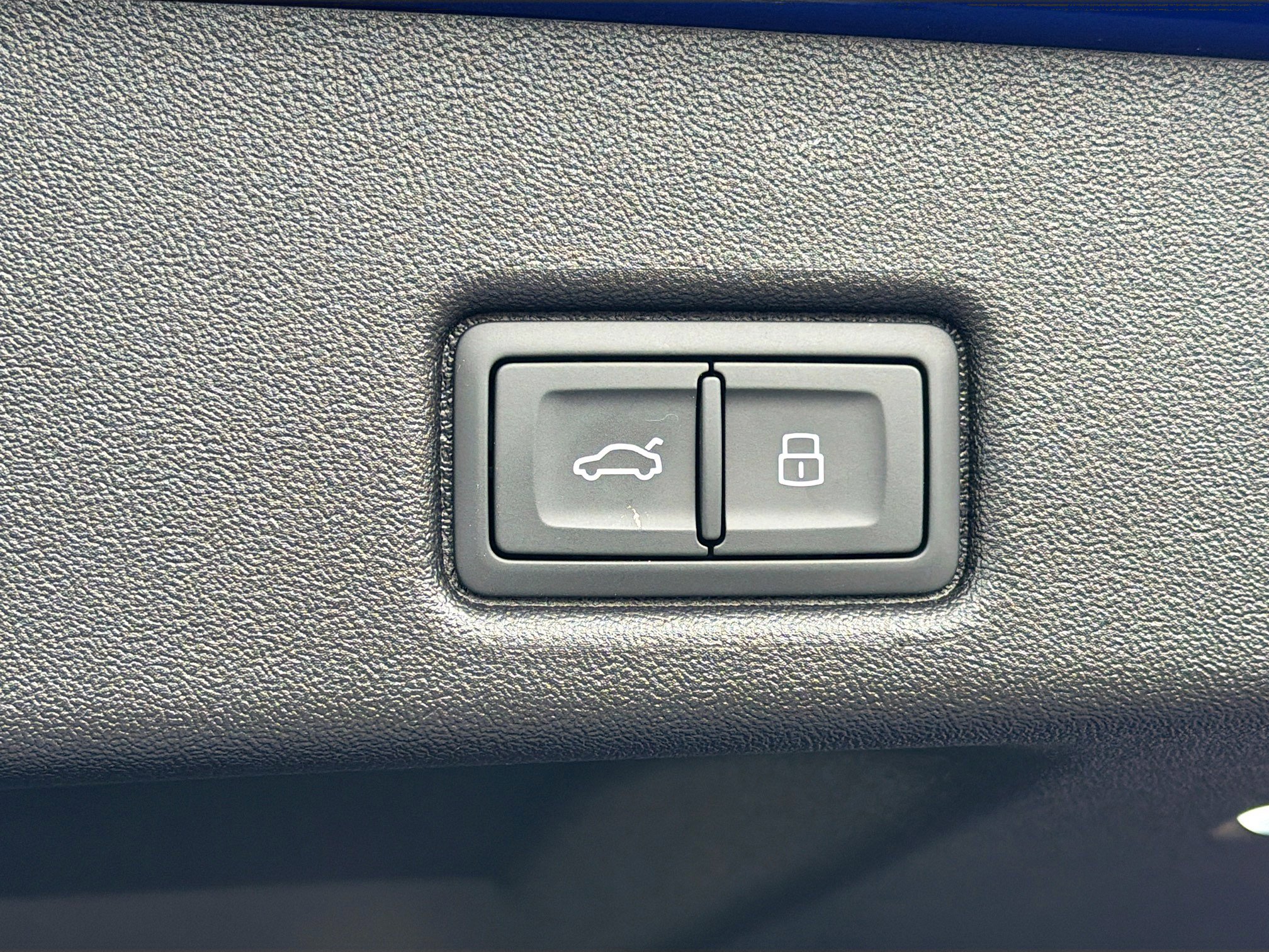 New 2025 Audi SQ5 Premium Plus image 13