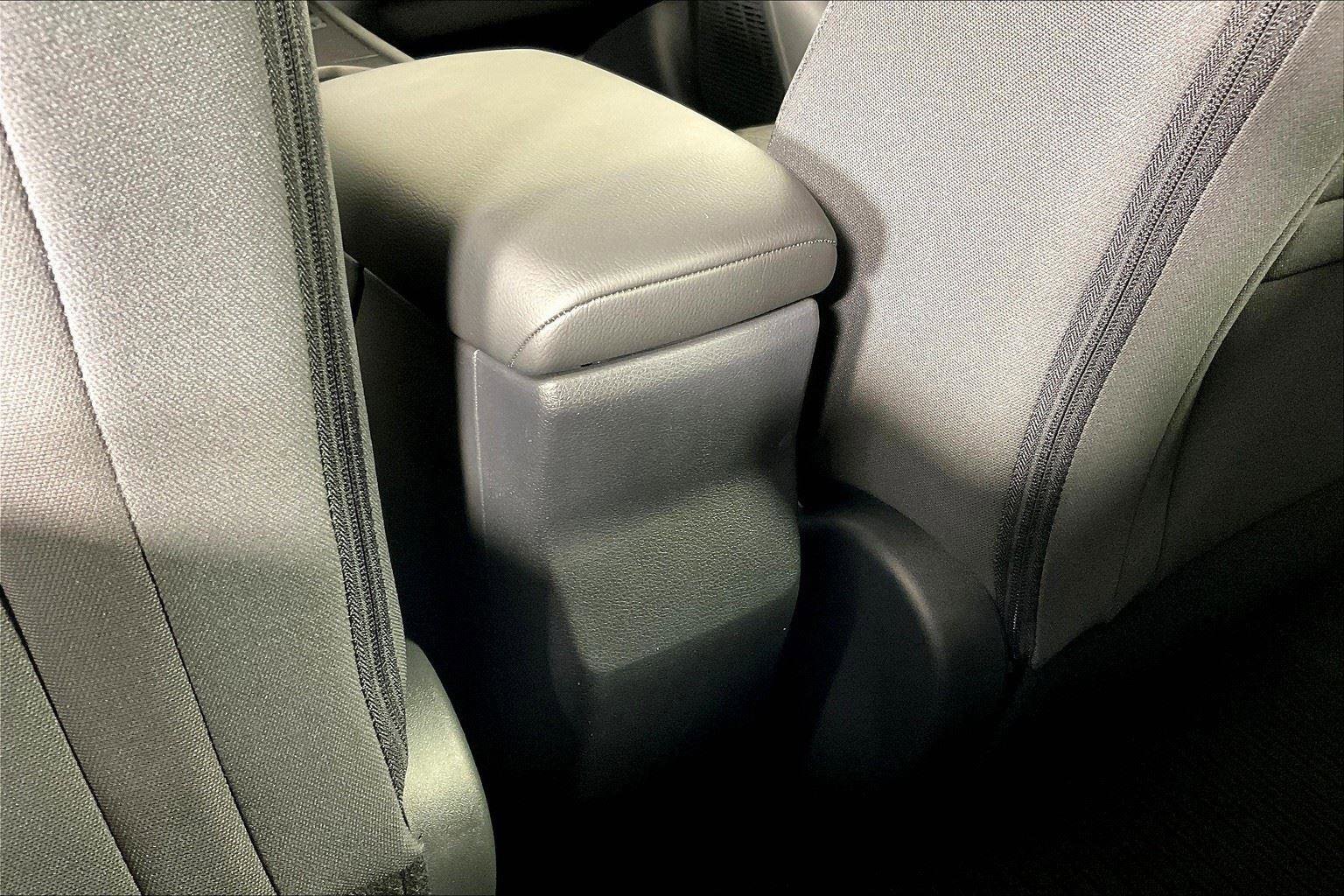 New 2026 Nissan Kicks SV image 30