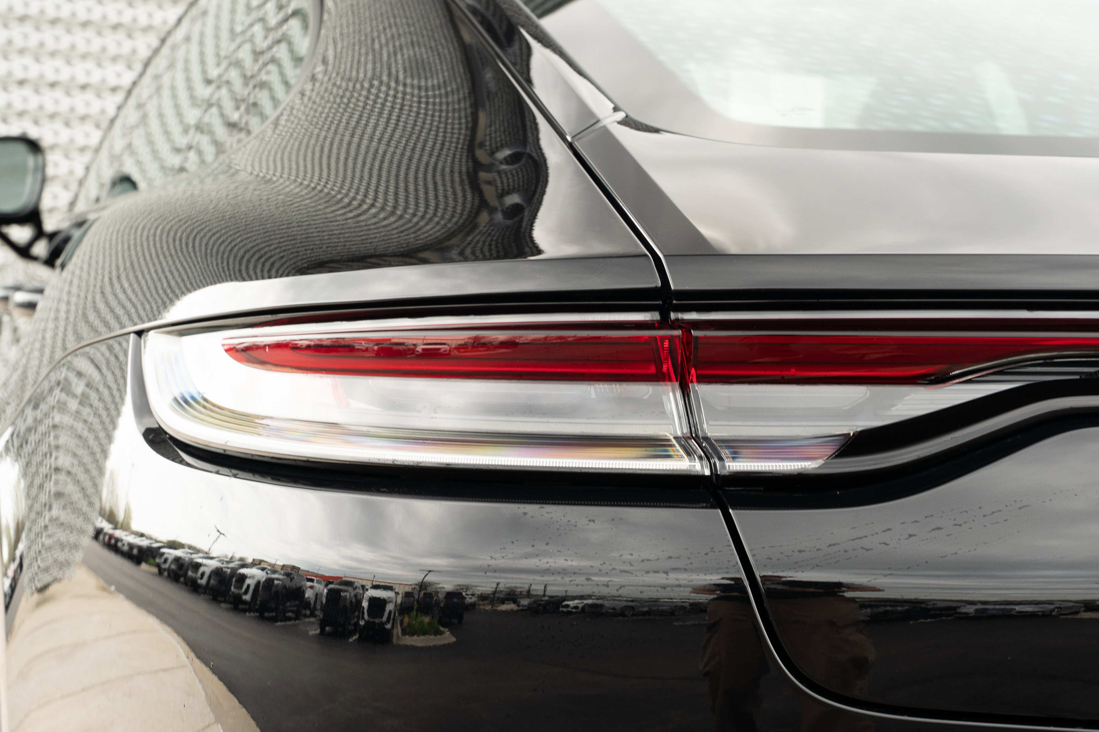 Used 2023 Porsche Panamera 4 image 37