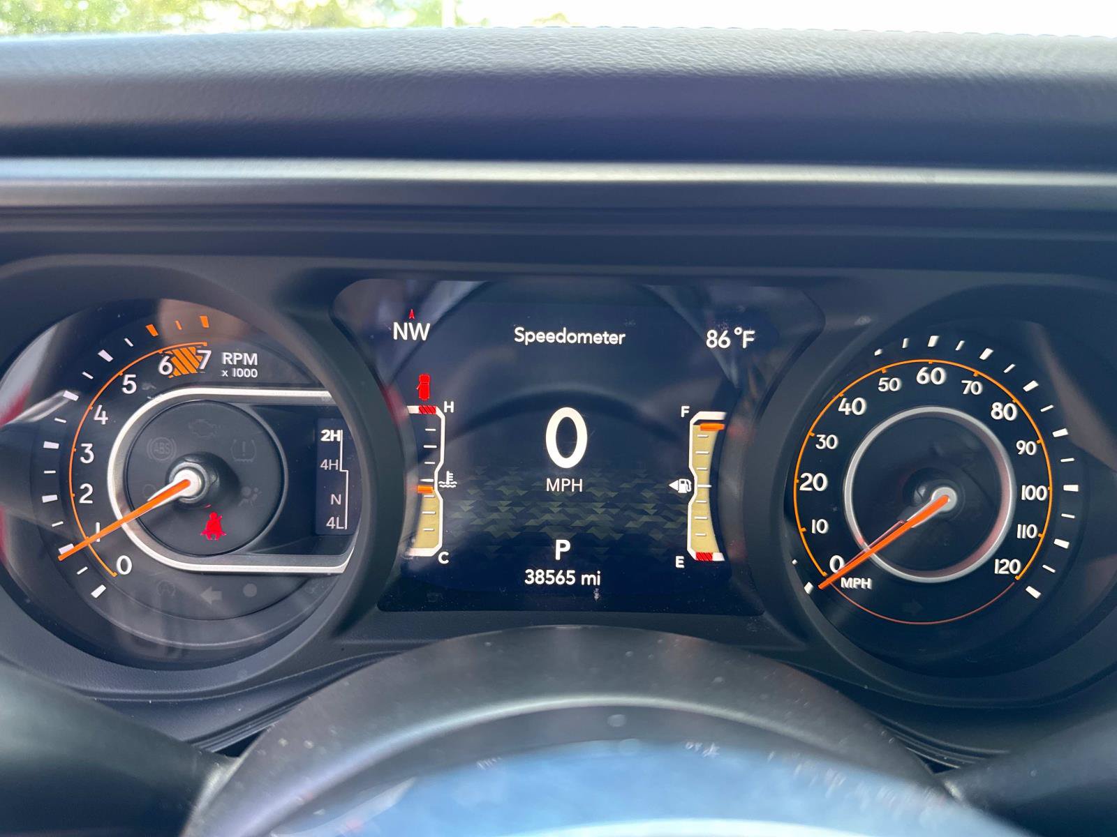 Certified 2024 Jeep Wrangler Unlimited Sahara AWD/4WD image 28