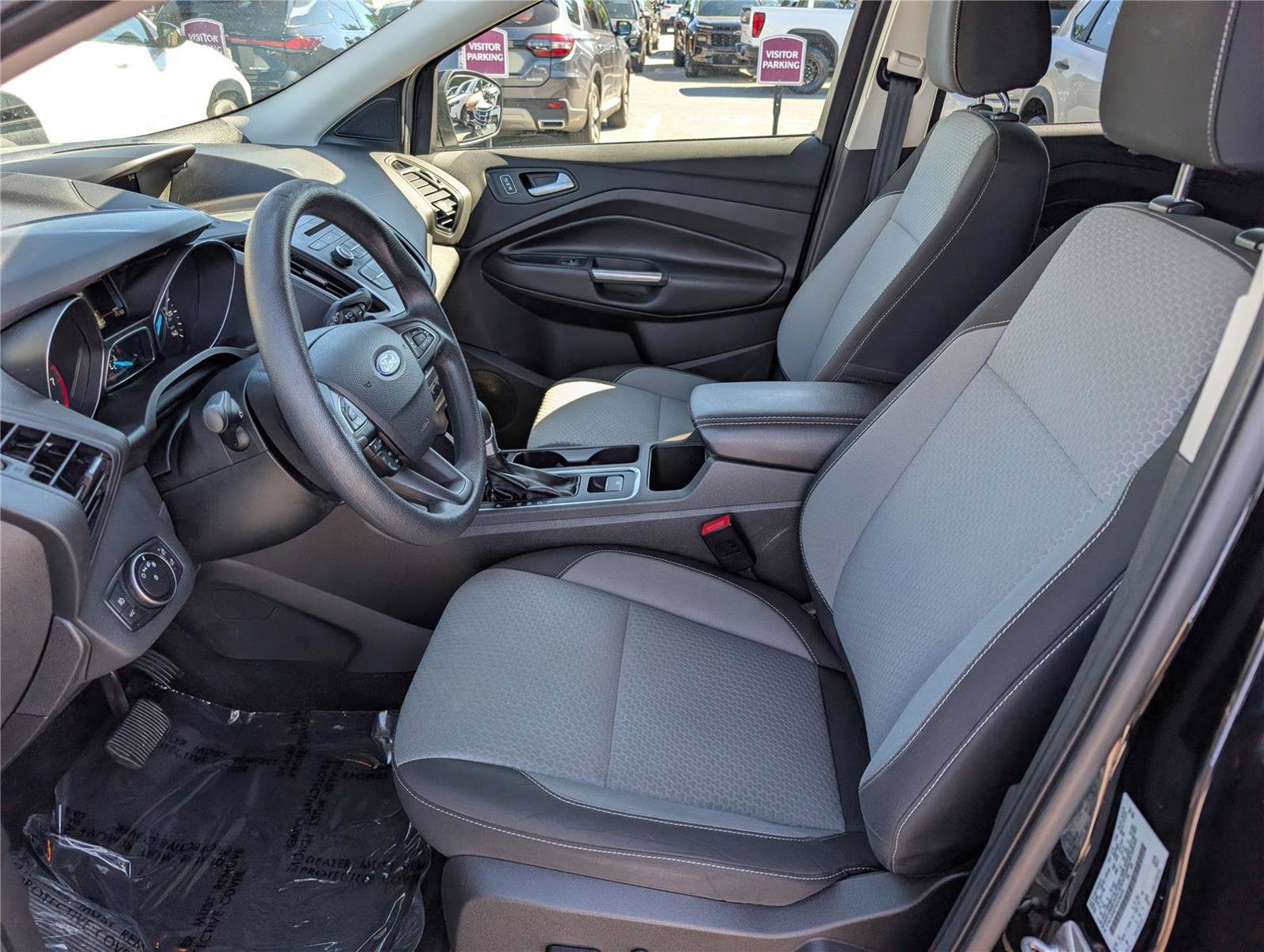 Used 2017 Ford Escape SE FWD image 16