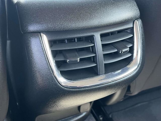 Used 2023 Chevrolet Malibu LT FWD image 19