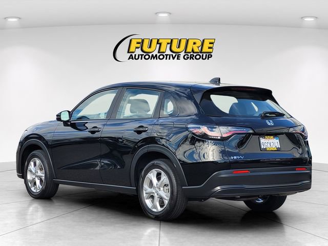 Certified 2023 Honda HR-V LX image 7