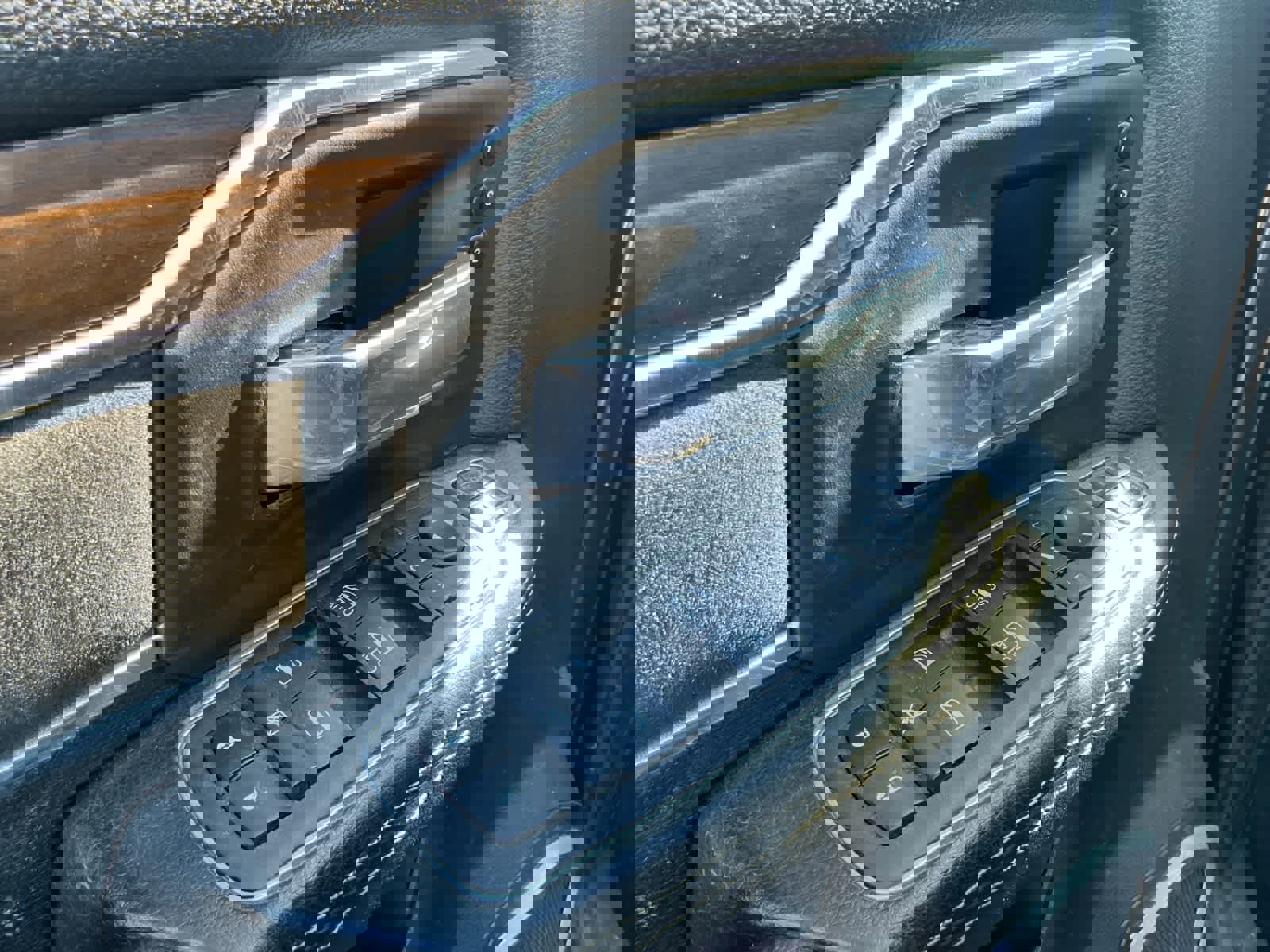 Used 2024 RAM 2500 Laramie image 22