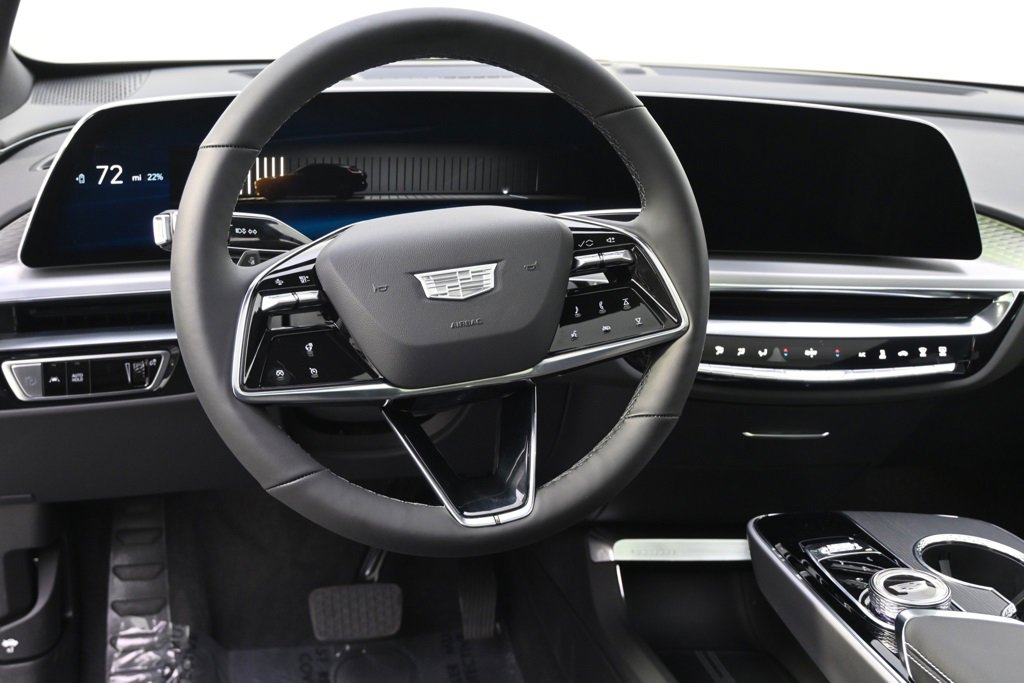 New 2025 Cadillac Lyriq Sport image 12