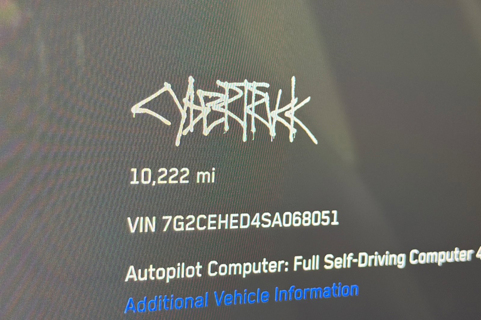 Used 2025 Tesla Cybertruck AWD Crew Cab image 22