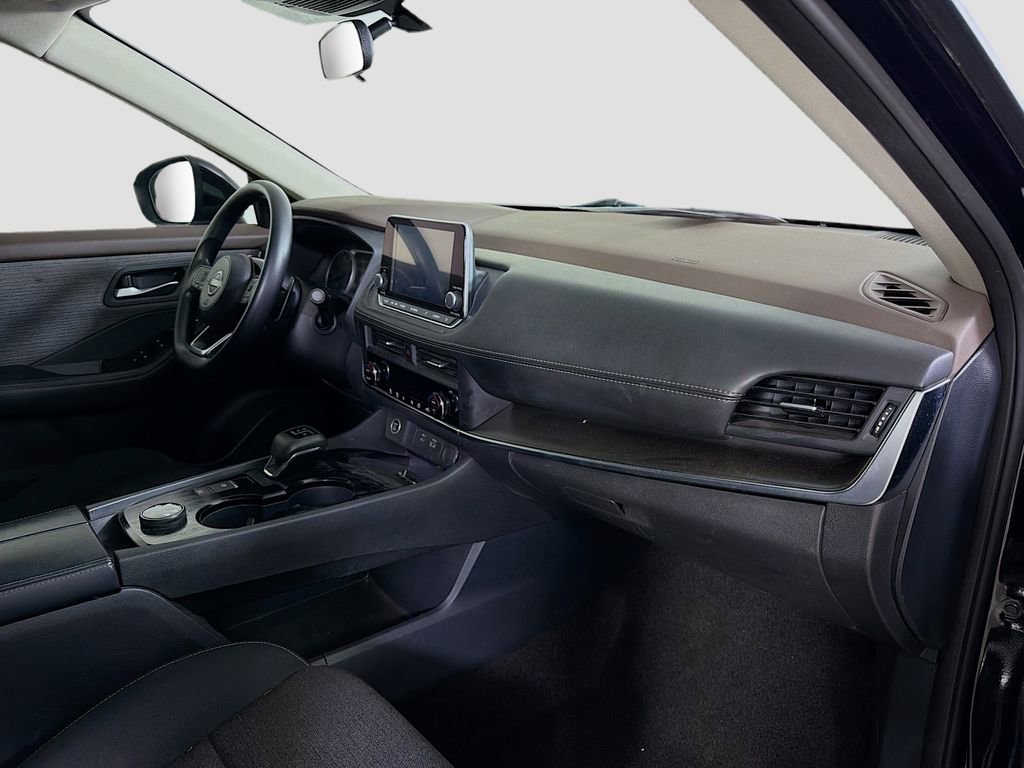 Used 2023 Nissan Rogue SV AWD/4WD image 31