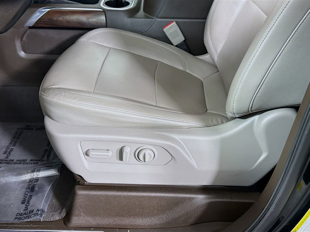 Used 2020 GMC Sierra 1500 SLT w/ SLT Premium Plus Package image 25