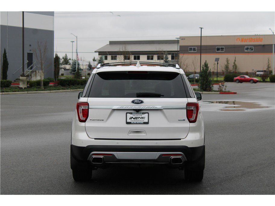Used 2017 Ford Explorer Platinum image 5