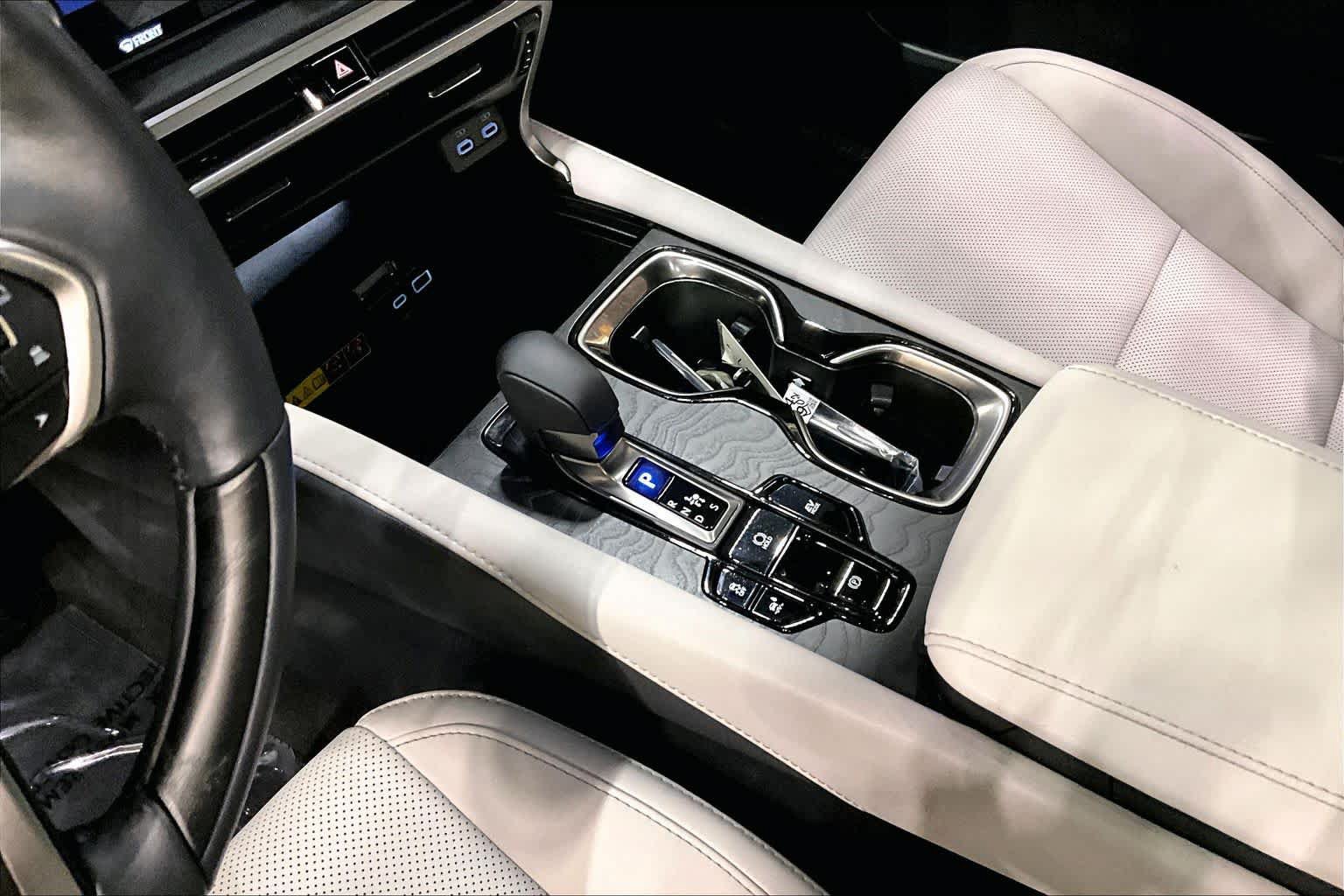 Certified 2026 Lexus RX 350h AWD/4WD image 18