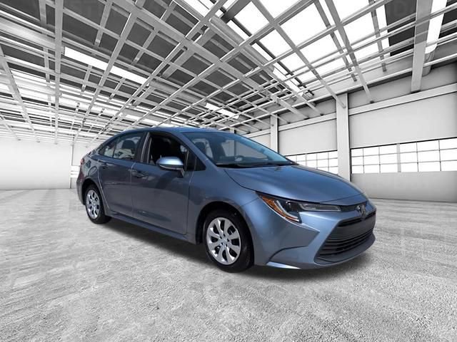 Used 2024 Toyota Corolla LE FWD image 1
