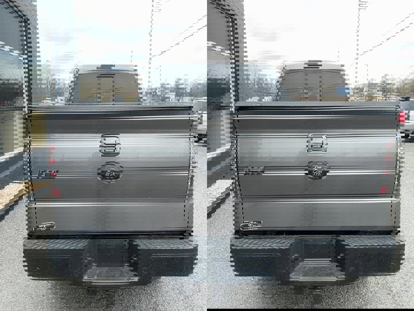 Used 2014 Ford F150 FX4 w/ Equipment Group 402A Luxury image 7