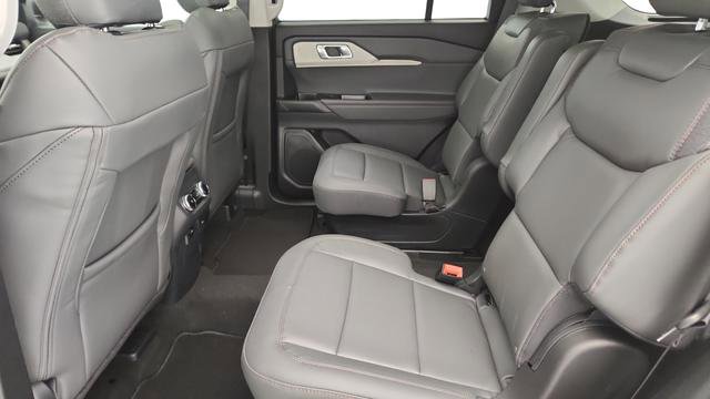 New 2026 Ford Explorer Active w/ Active Comfort Package image 24