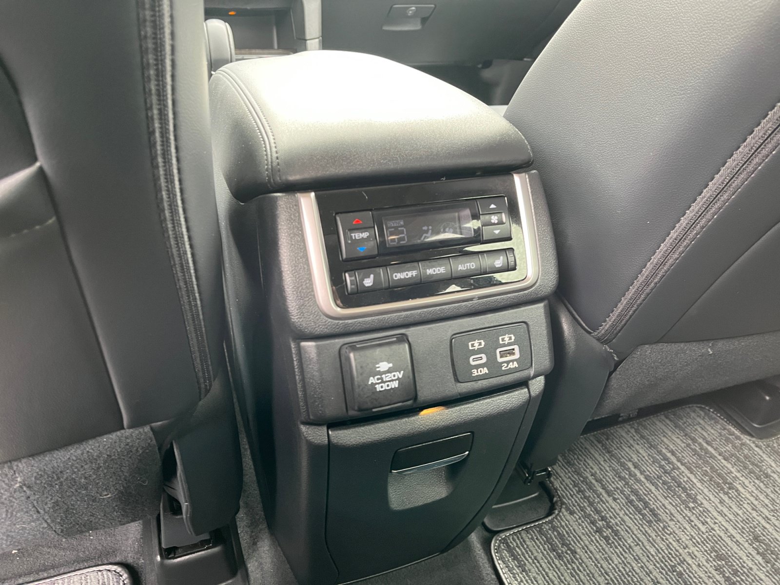 Certified 2026 Subaru Ascent Touring AWD/4WD image 32