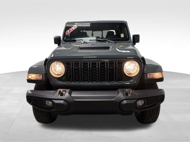 New 2026 Jeep Gladiator Sport AWD/4WD image 3