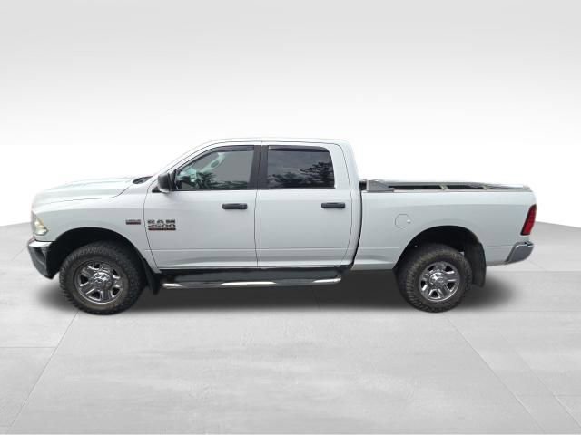 Used 2014 RAM 2500 SLT w/ Luxury Group AWD/4WD image 3