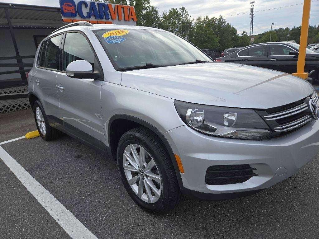 Used 2018 Volkswagen Tiguan Limited w/ Premium Package FWD image 5