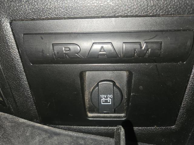 Used 2019 RAM 1500 Big Horn image 32
