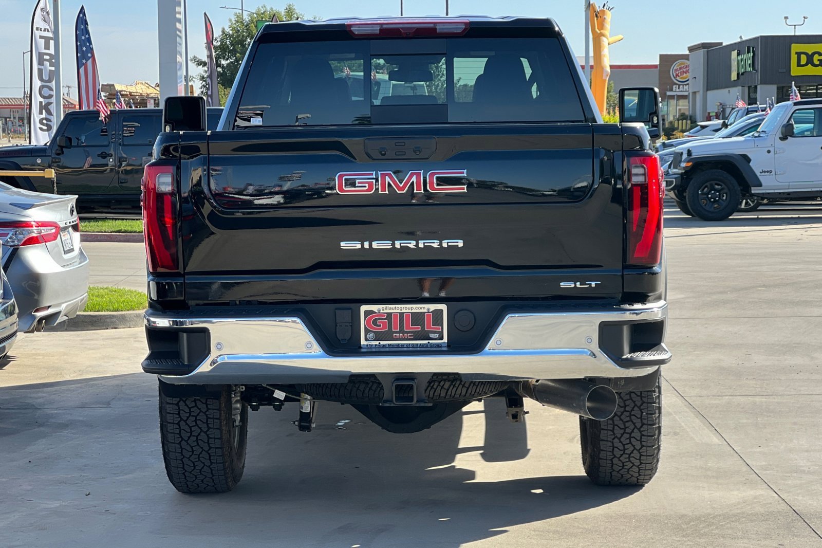 New 2024 GMC Sierra 2500 SLT w/ SLT Premium Package image 5