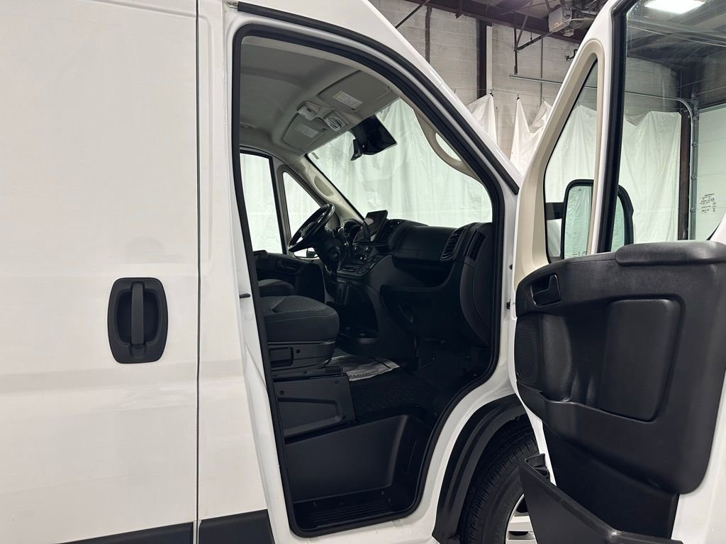 Used 2022 RAM ProMaster 3500 w/ Premium Convenience Group (B) FWD image 45