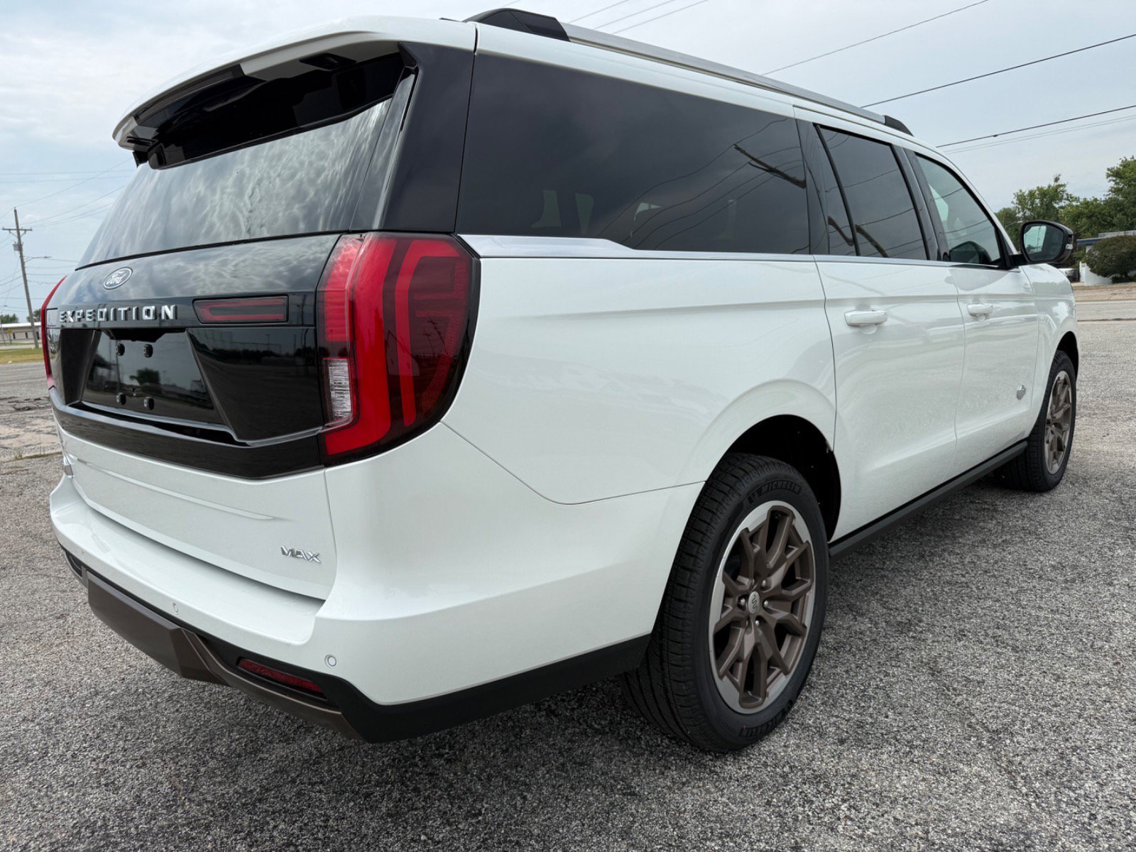 New 2027 Ford Expedition Max King Ranch AWD/4WD image 3