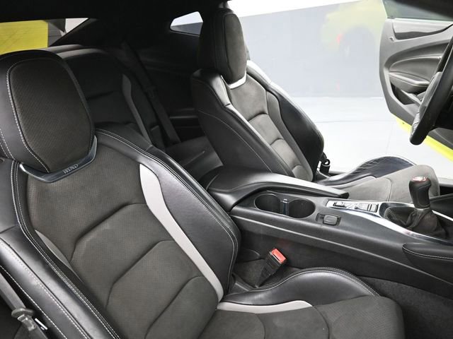 Used 2019 Chevrolet Camaro SS image 22