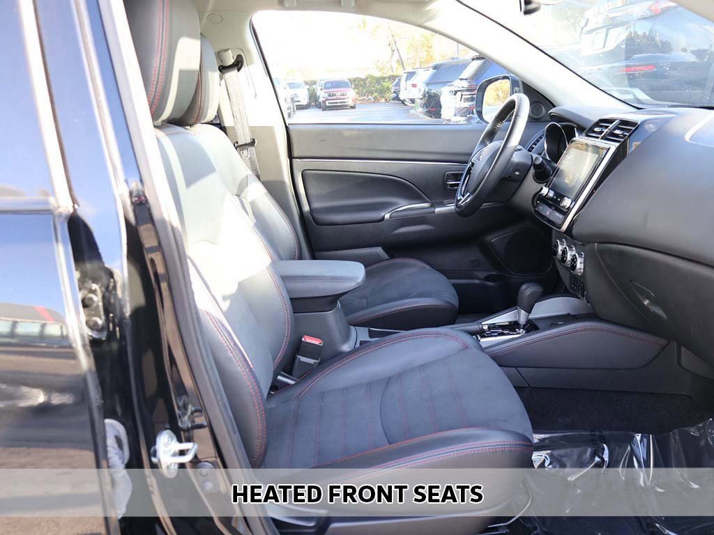 Used 2024 Mitsubishi Outlander Sport SE image 5