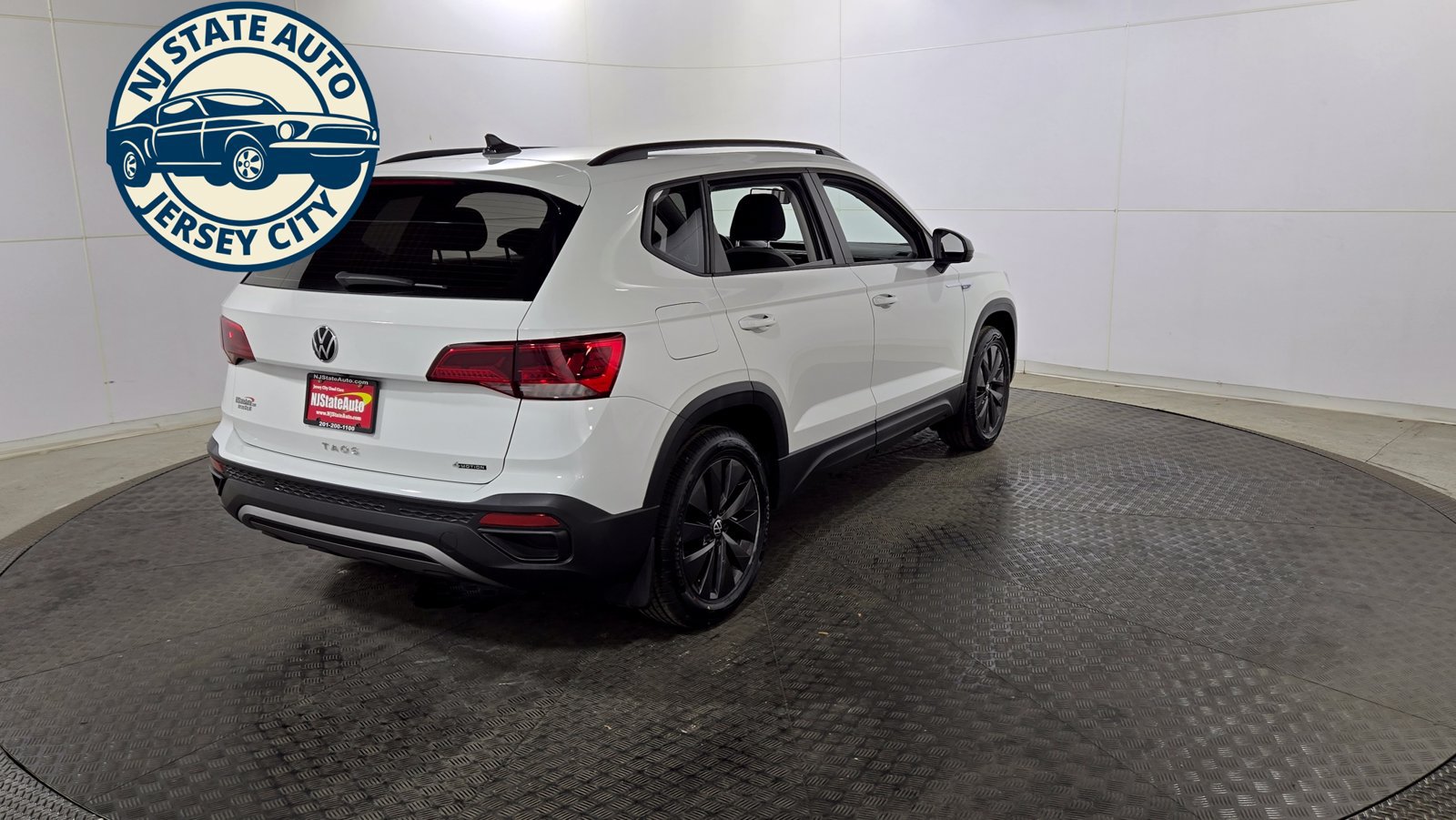 Used 2022 Volkswagen Taos S AWD/4WD image 7