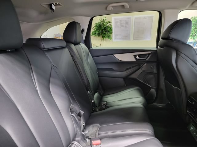 Used 2025 Acura MDX SH-AWD image 15