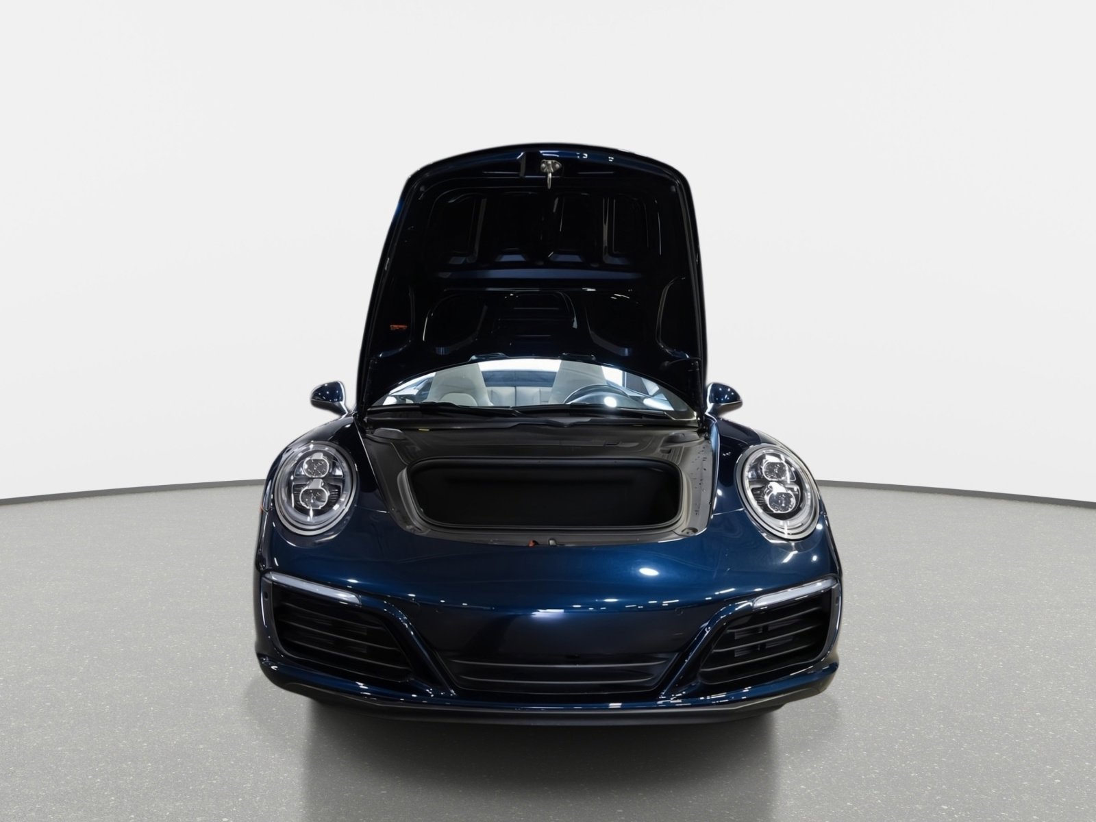 Used 2019 Porsche 911 Carrera image 38